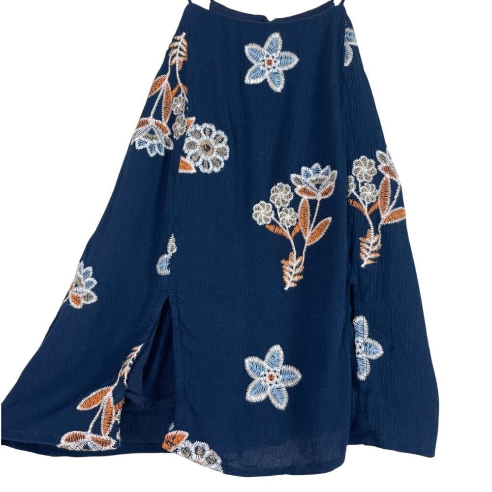 J.O.A. LOS ANGELES EMBROIDERED NAVY BLUE CROP TOP - Picture 3 of 8